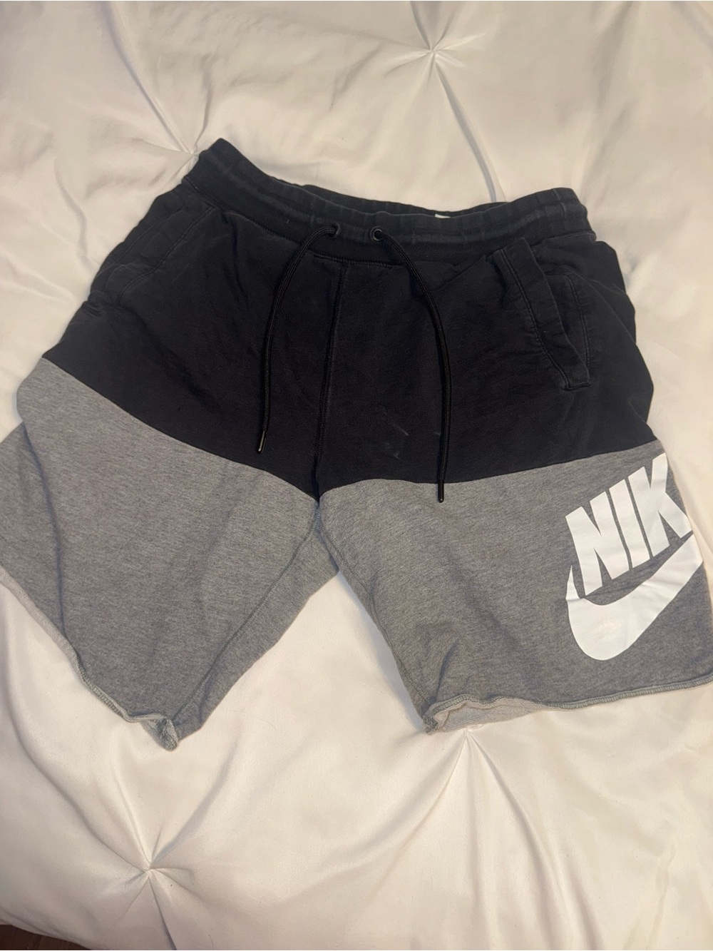 Nike Men’s Black and Gray Two-Tone Athletic Shorts